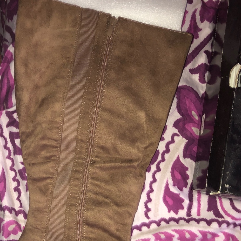 Grey/Tan wide width wide catch knee boots - Picture 4 of 4